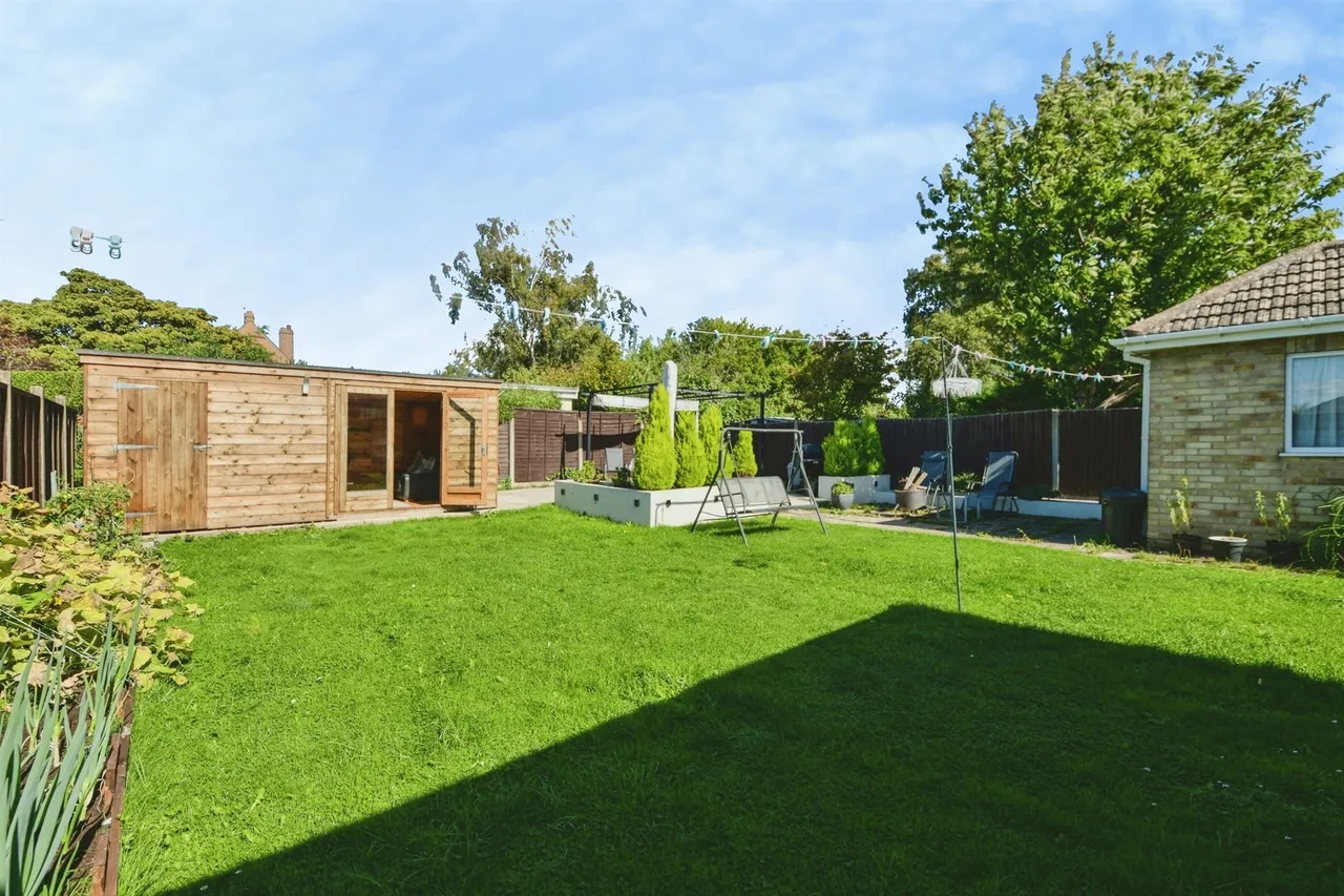 Kenleigh Drive, Boston, PE21, photo 17