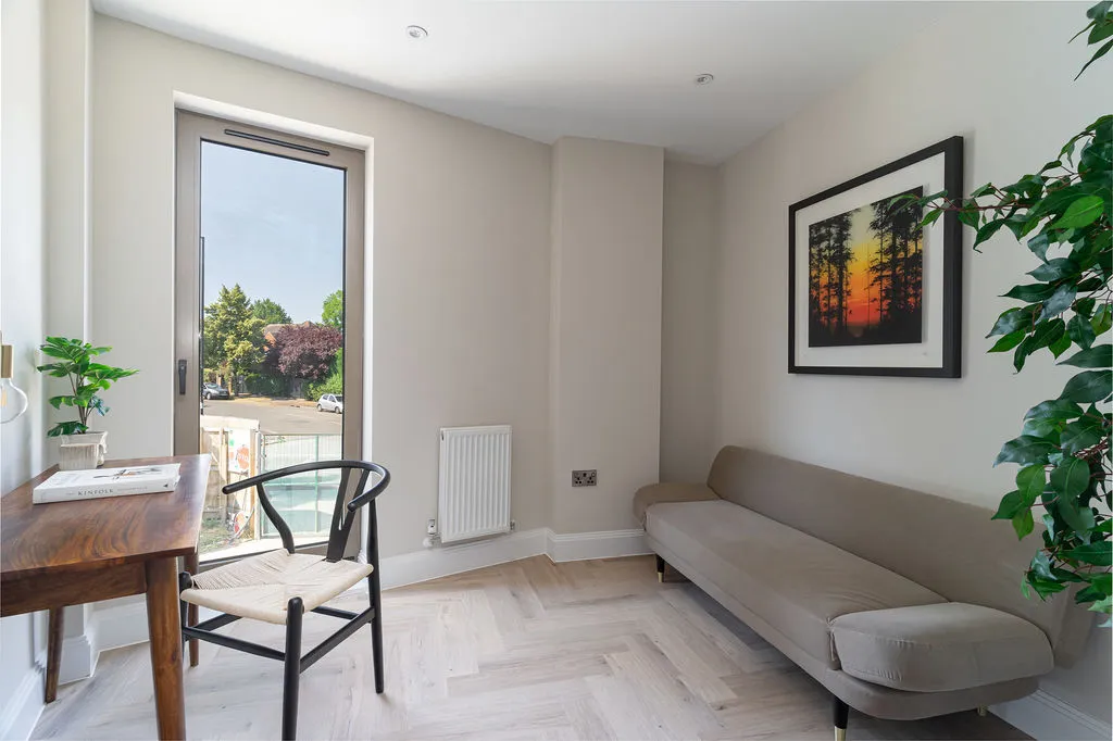1 Smitham Bottom Lane, Purley CR8 3DE, photo 14