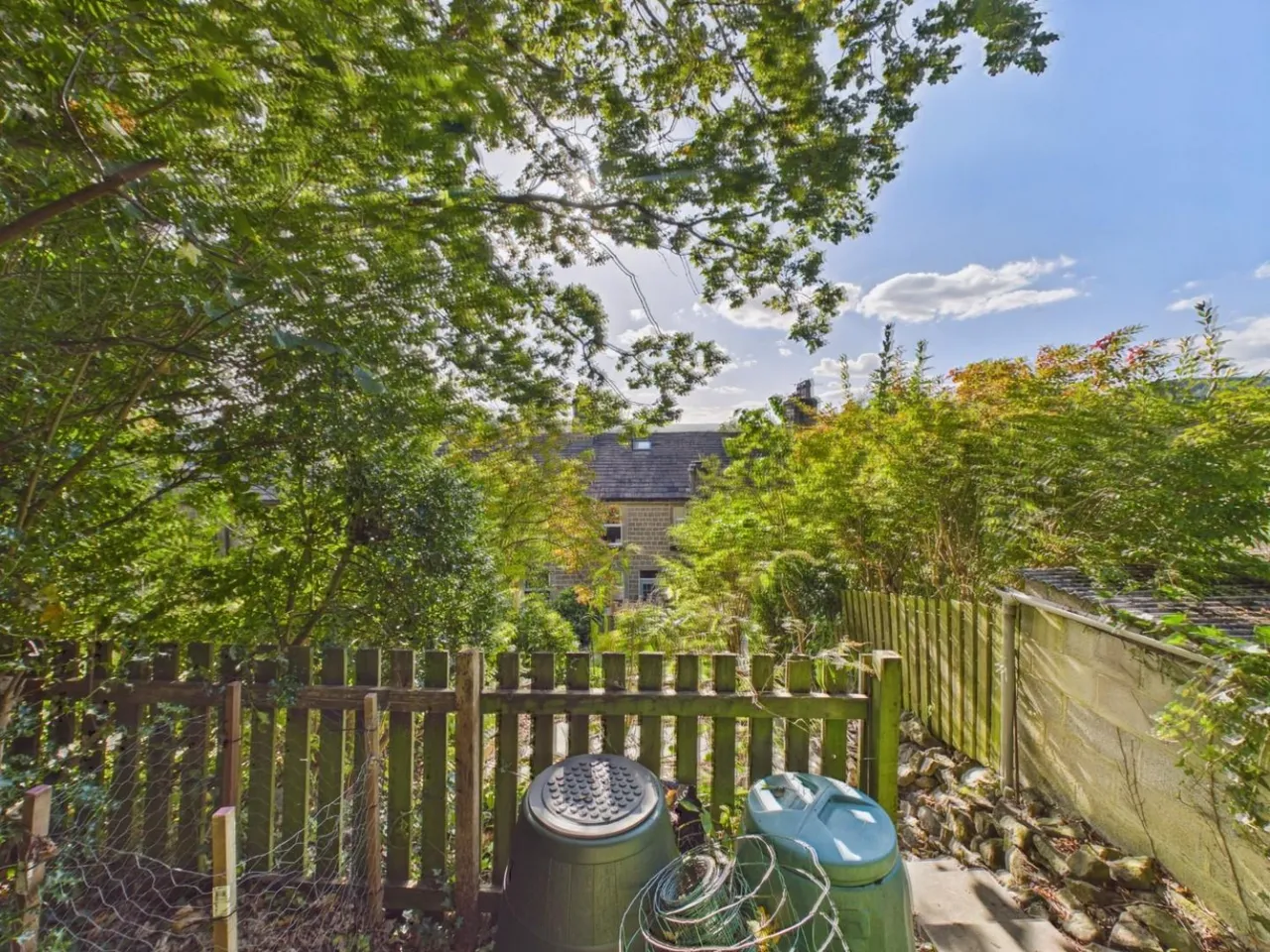 Belgrave Road, Bingley, BD16, photo 17