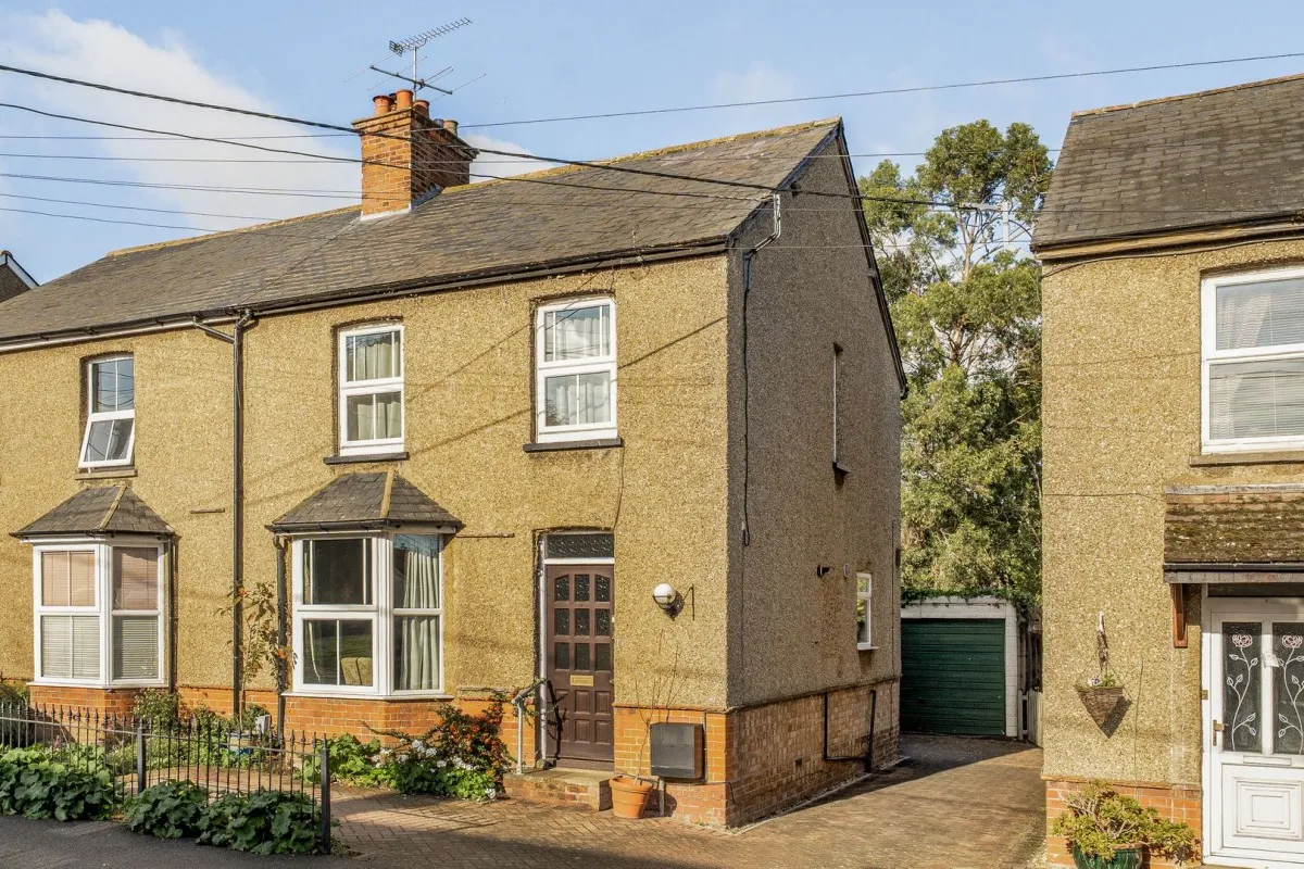 3 bed house for sale, Windmill Road, Flitwick, MK45