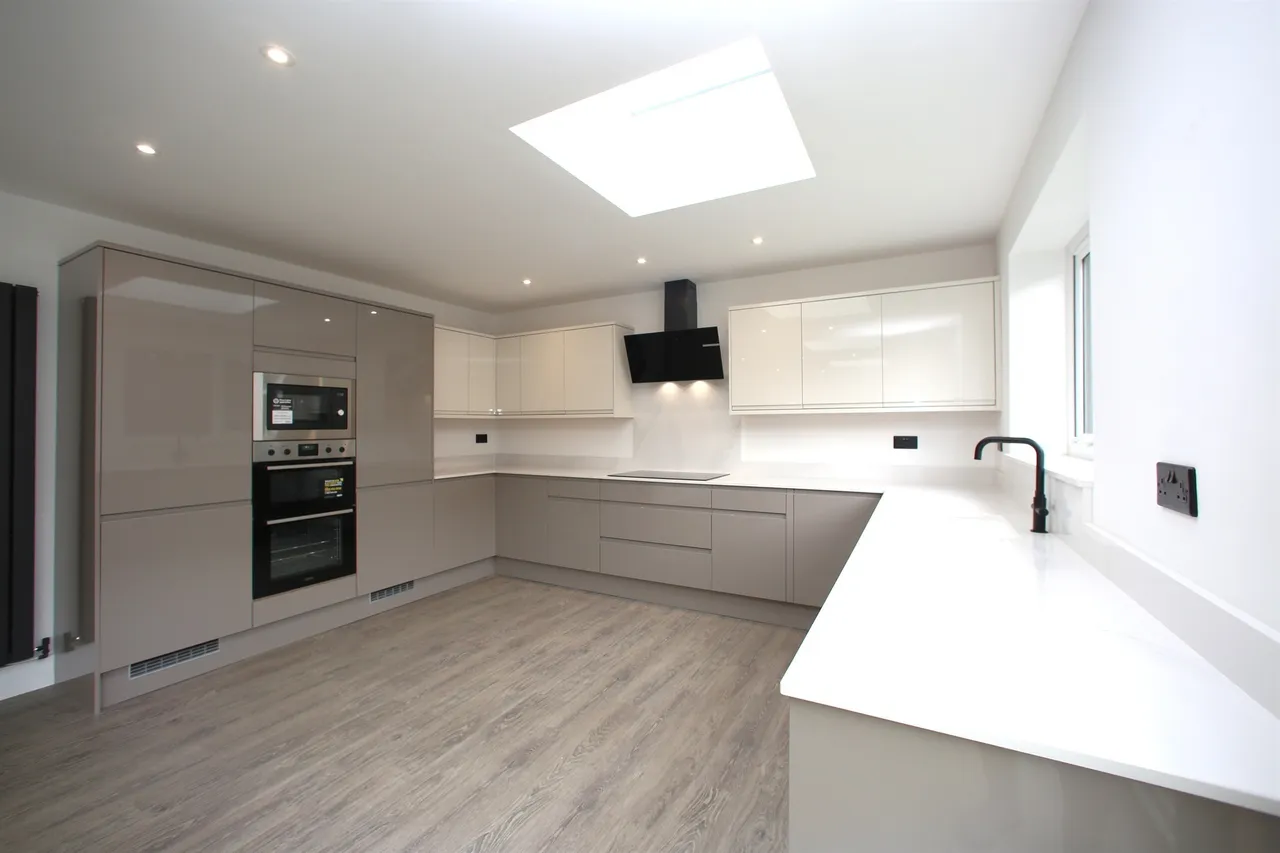 Templegate Rise, Leeds, LS15, photo 3