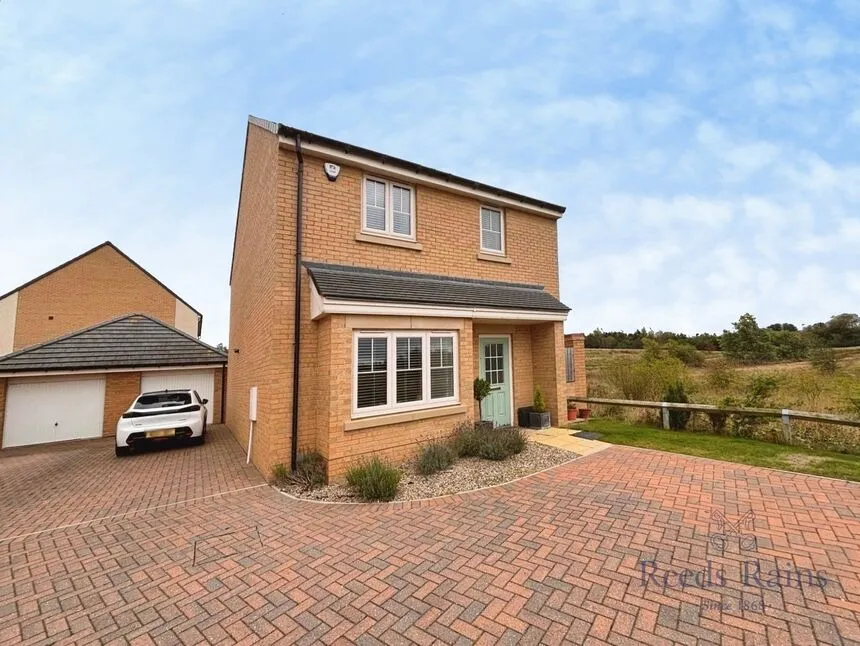 4 bed house for sale — Wingate Grange, Houghton Le Spring, Tyne and Wear, DH4