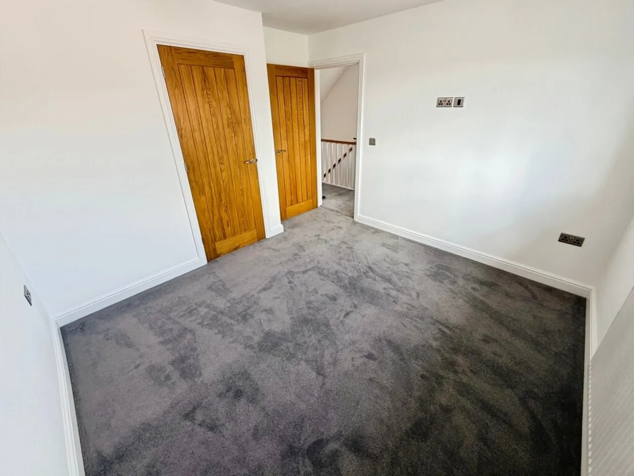 Oldfield Road, Westbury, photo 10