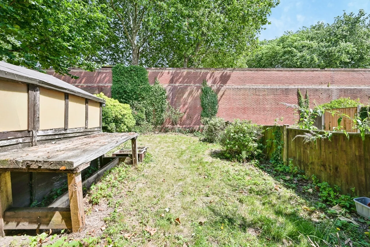 Bedarra Grove, NOTTINGHAM, Nottinghamshire, NG7, photo 17