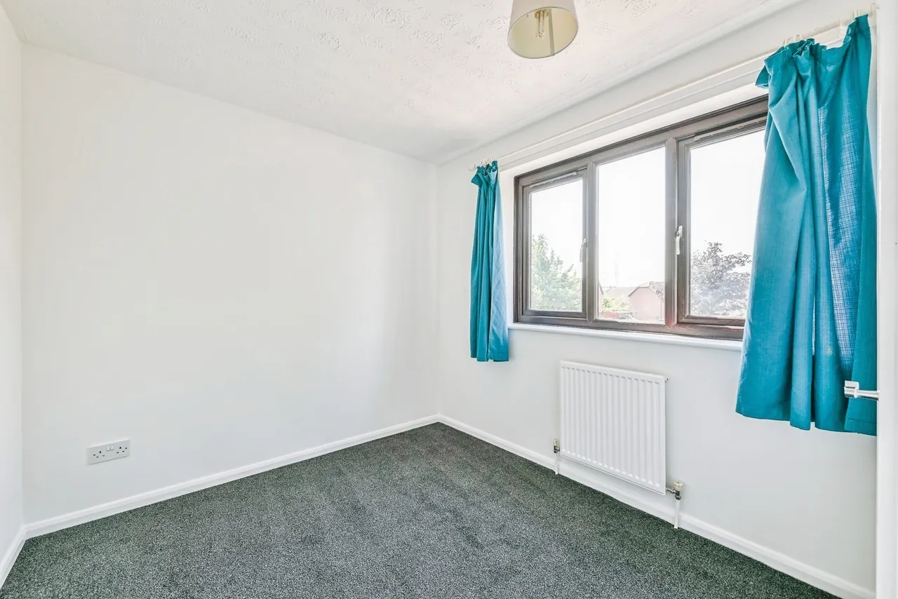 Bedarra Grove, NOTTINGHAM, Nottinghamshire, NG7, photo 9
