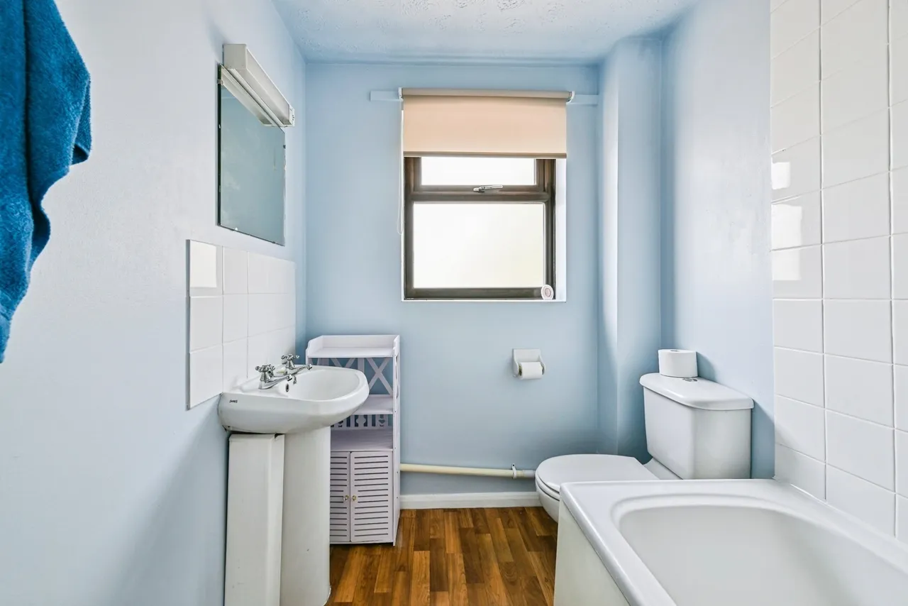 Bedarra Grove, NOTTINGHAM, Nottinghamshire, NG7, photo 11