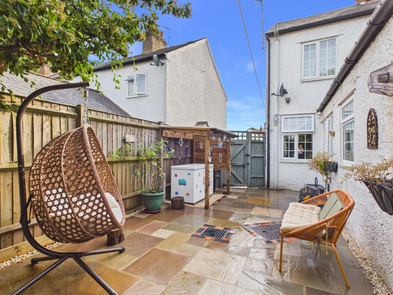 Georges Drive, Flackwell Heath, HP10, photo 25