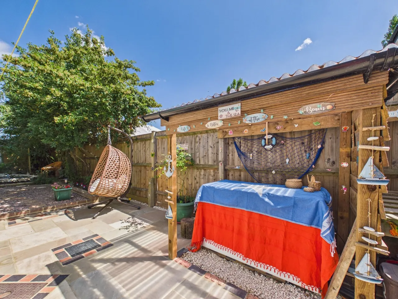 Georges Drive, Flackwell Heath, HP10, photo 16