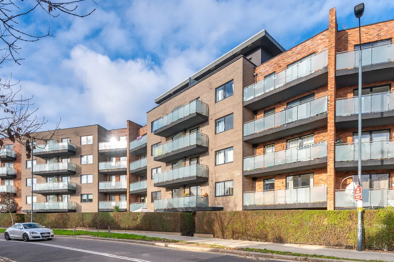 Flat 5, 72 Craven Park, London, photo 9