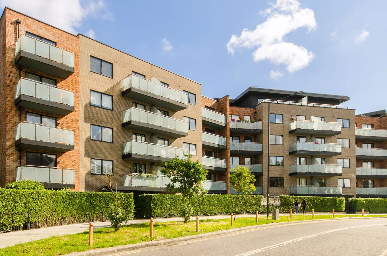Flat 5, 72 Craven Park, London, photo 2