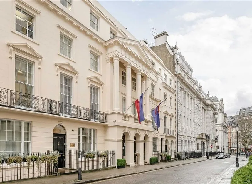 2 bed flat to rent — Suffolk Street, Fitzrovia & Covent Garden, SW1Y
