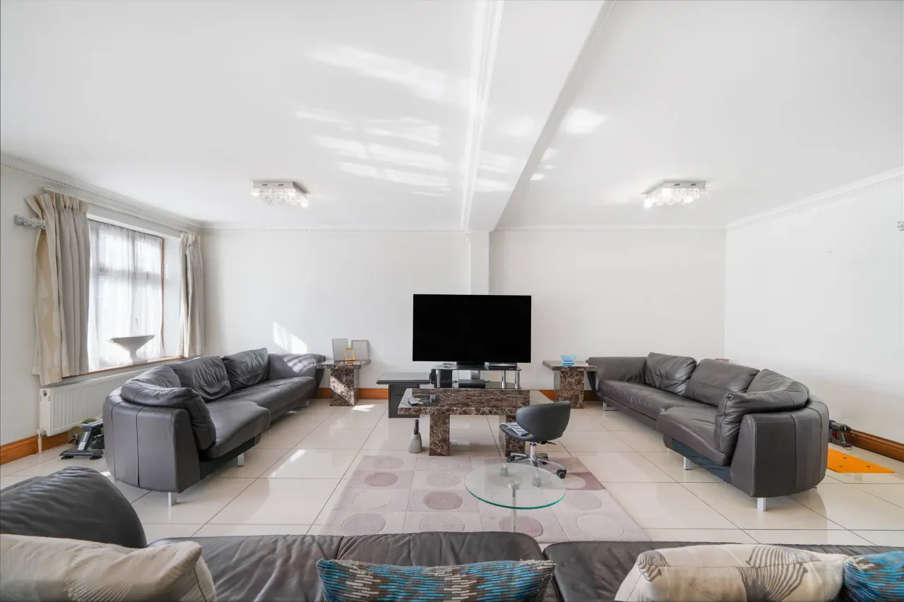 Sudbury Court Drive , Harrow , HA1 3ST, photo 5