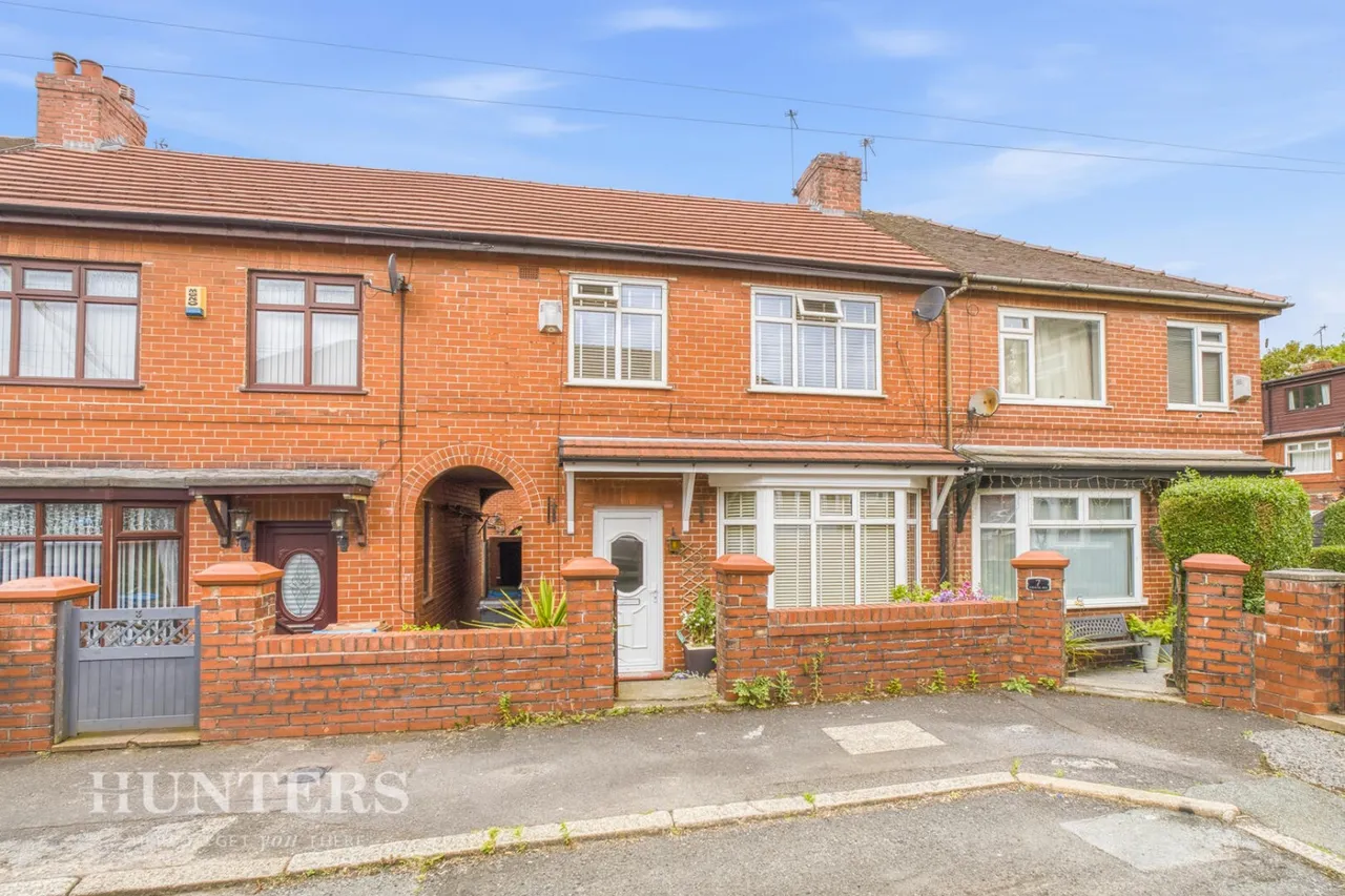 3 bed house for sale — Gracie Avenue, Oldham