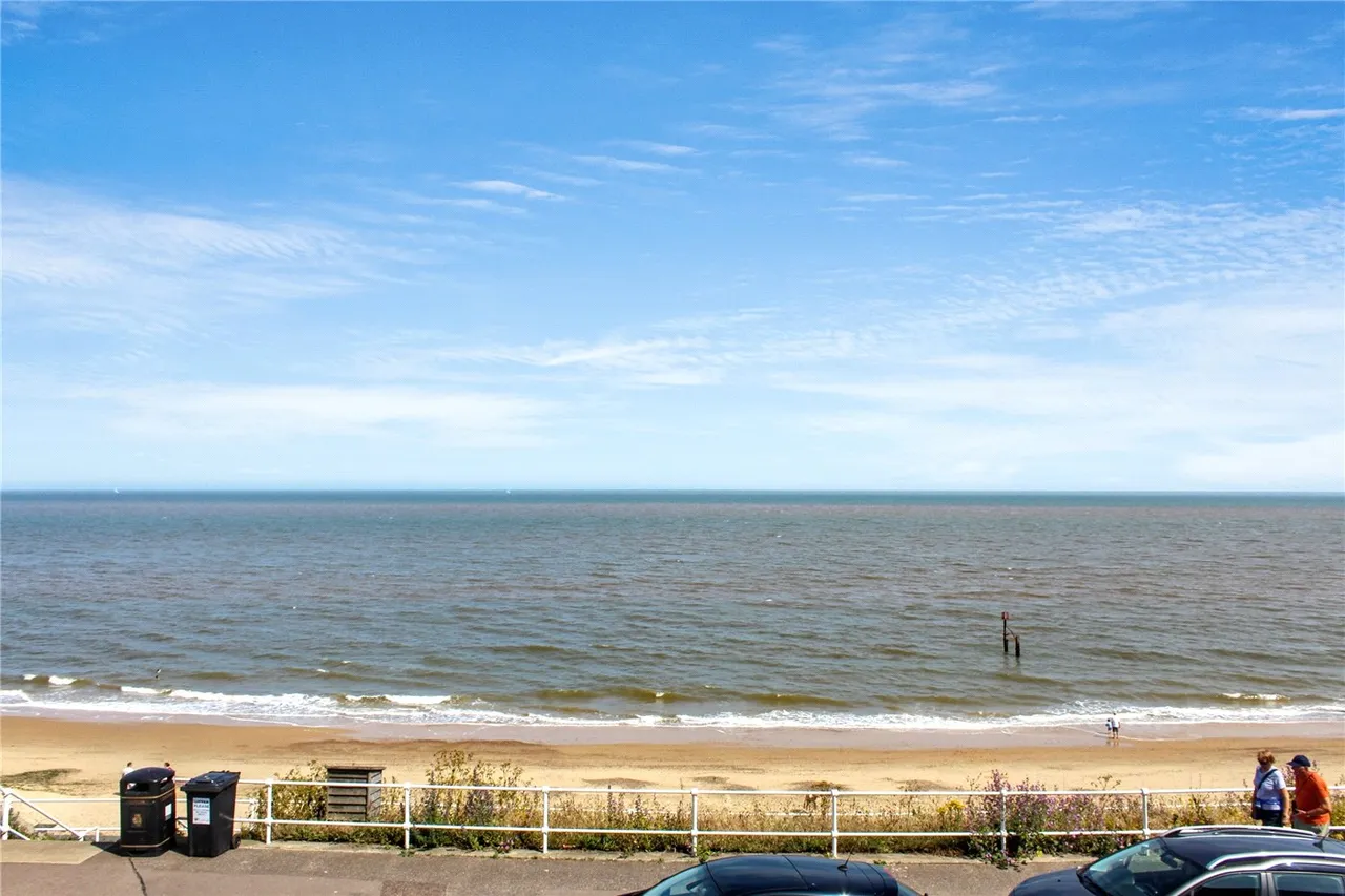 North Parade, Southwold, Suffolk, IP18, photo 3