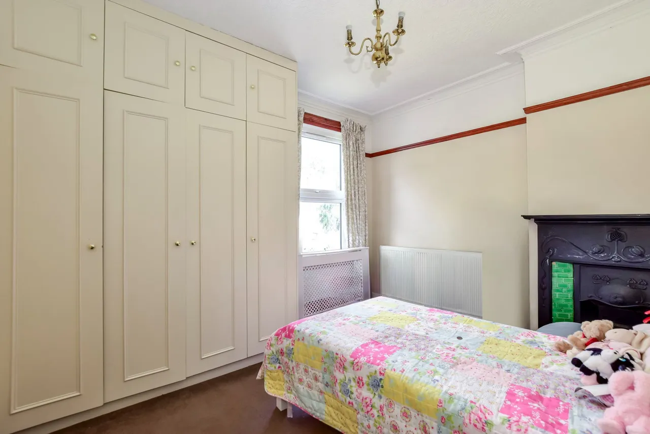 Chester Road, Northwood, HA6, photo 8