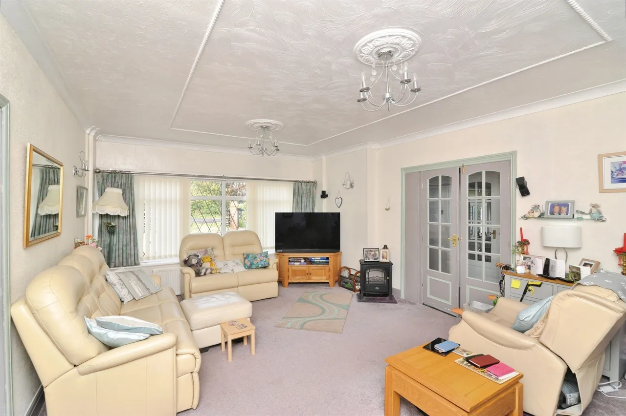 Pett Level Road, Fairlight, TN35, photo 3