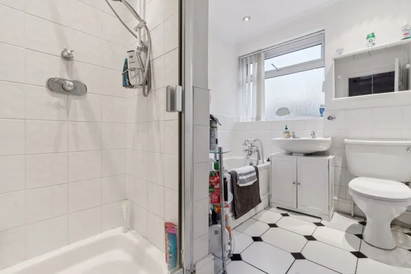 Cressington Place, Bourne End SL8 5SN, photo 11