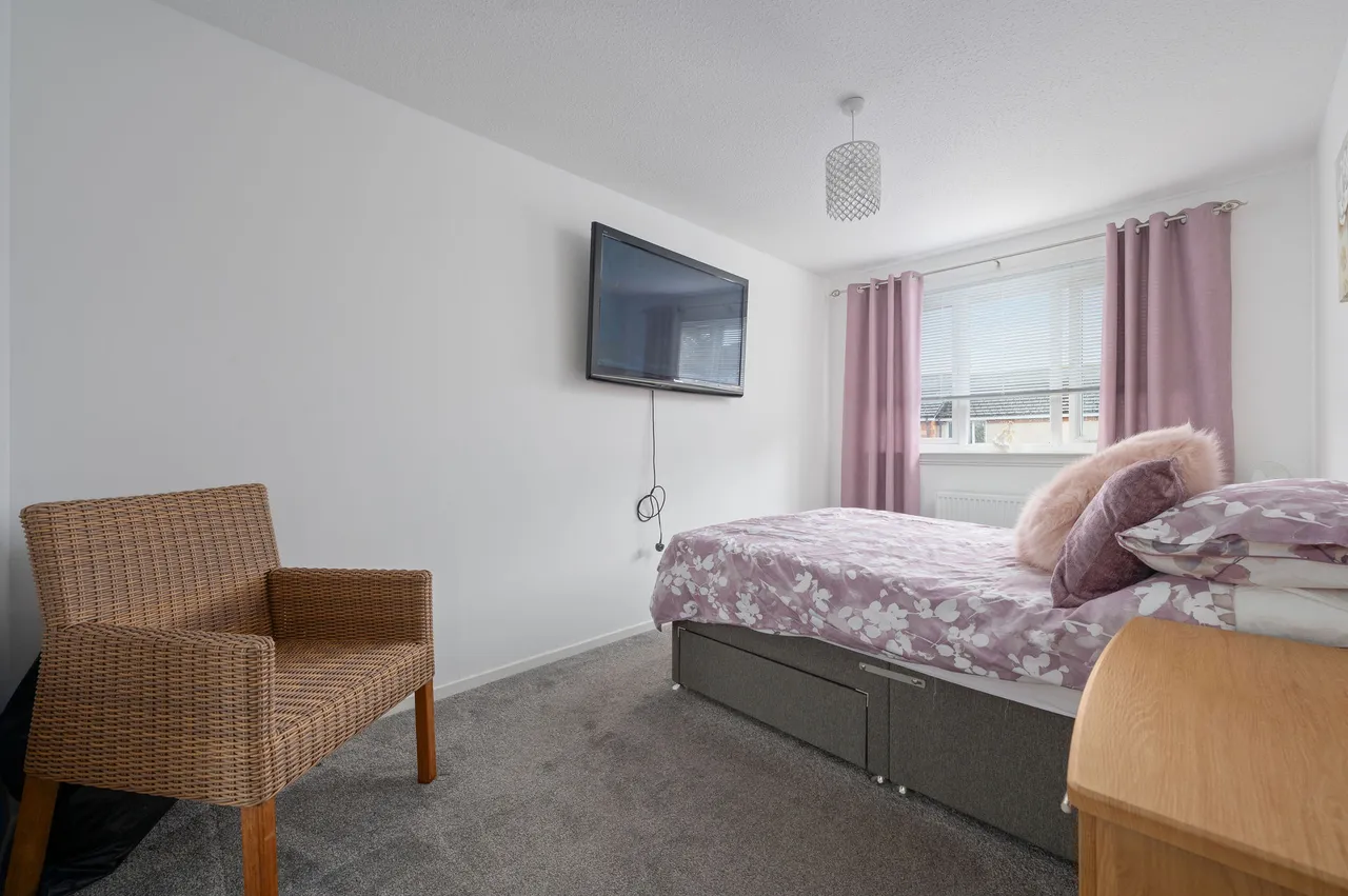 Muirdyke Avenue, Carronshore, FK2 8AW, photo 16