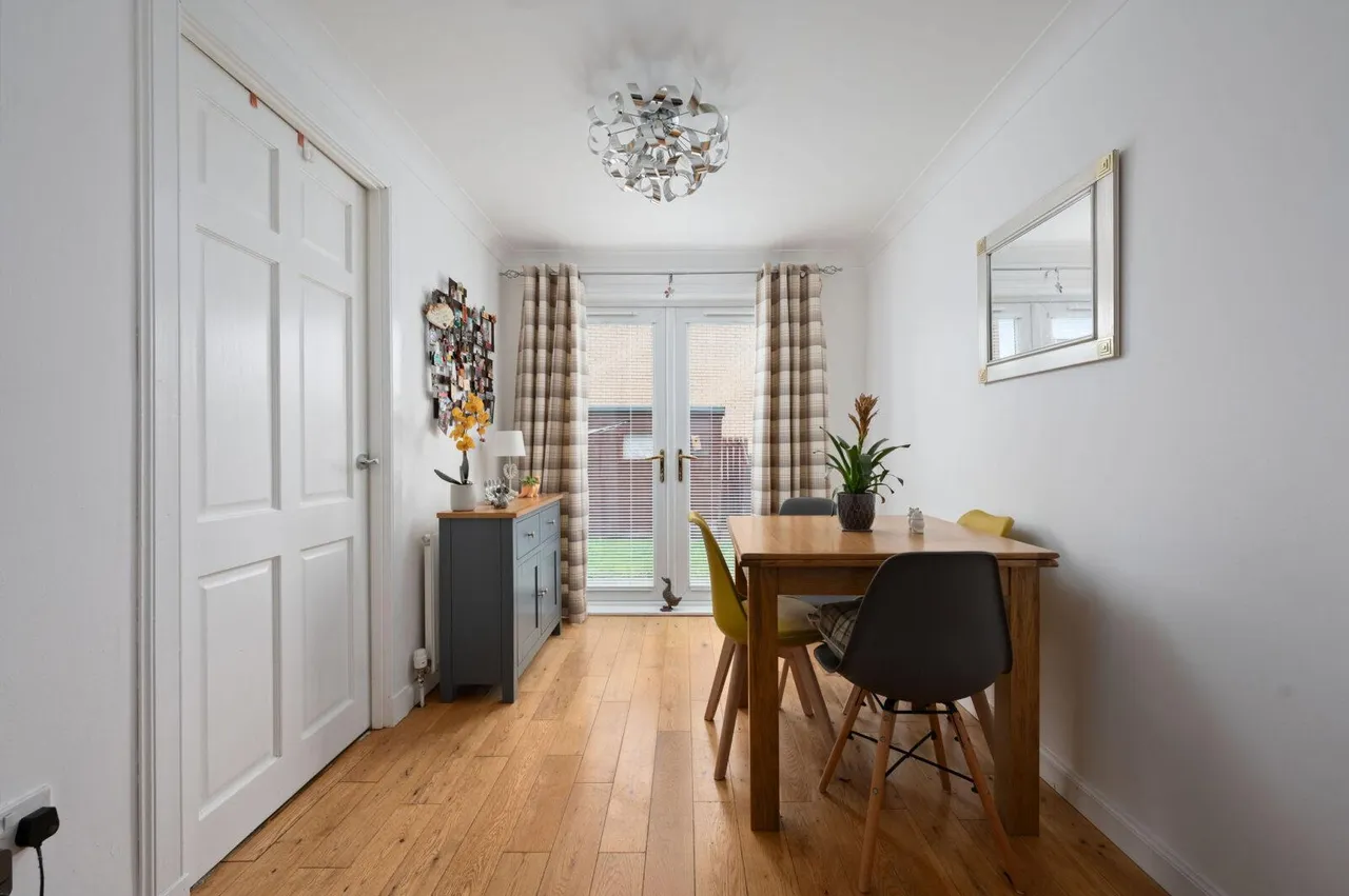 Muirdyke Avenue, Carronshore, FK2 8AW, photo 11