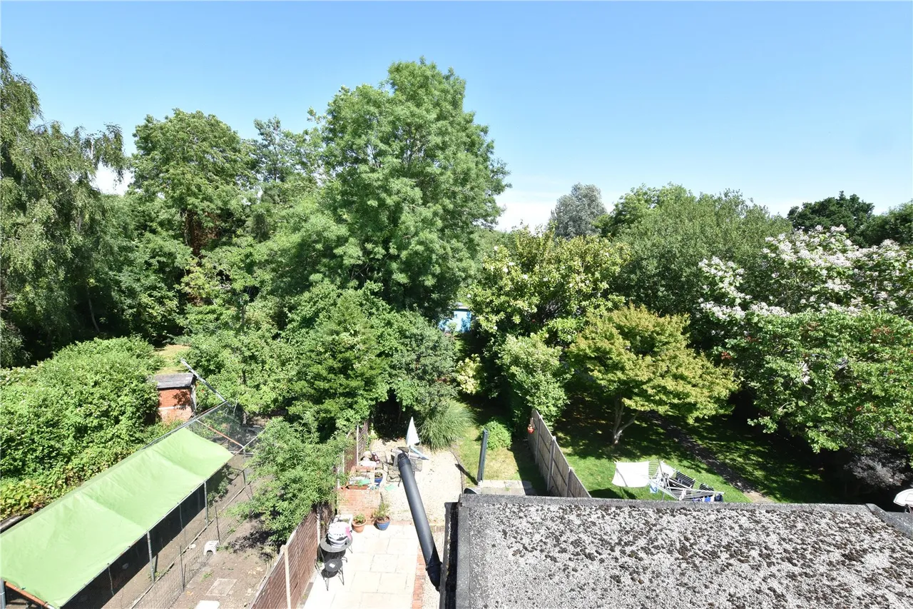 Rectory Road, Farnborough, Hampshire, GU14 7HT, photo 14