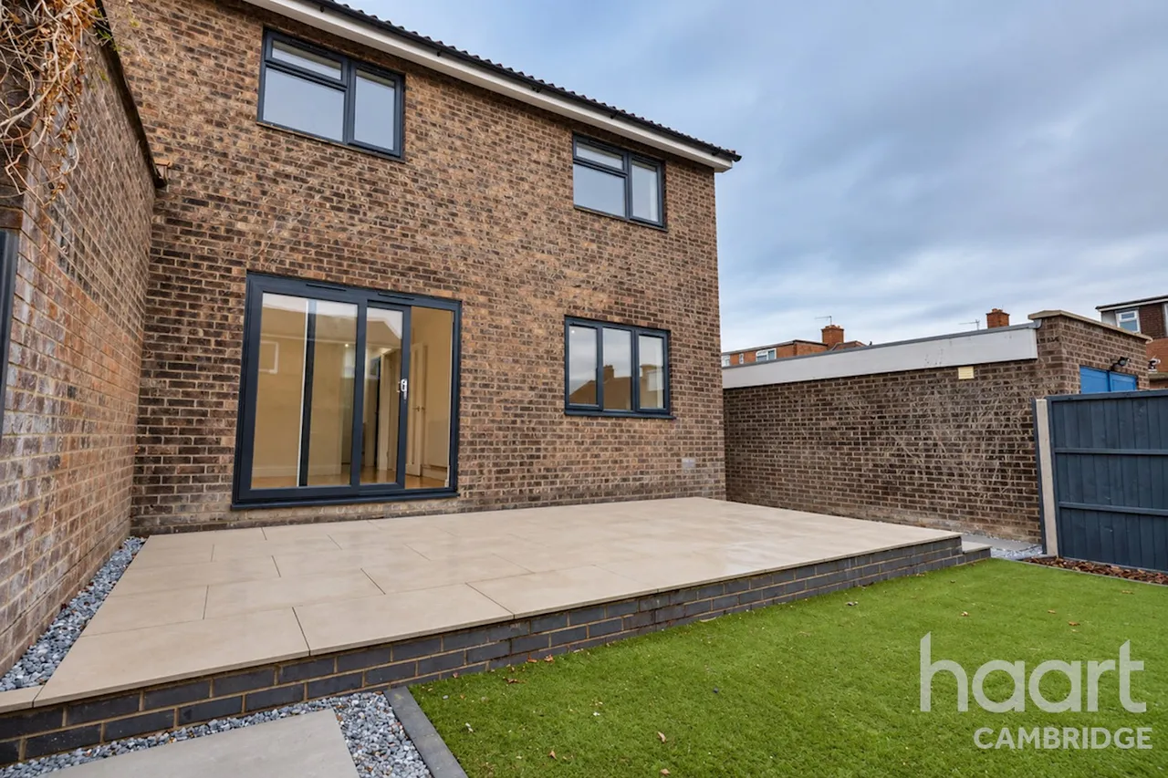Ainsdale, CB1, photo 13