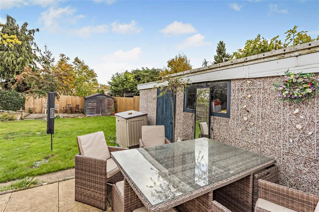 Helpston Road, Ailsworth, PE5, photo 2