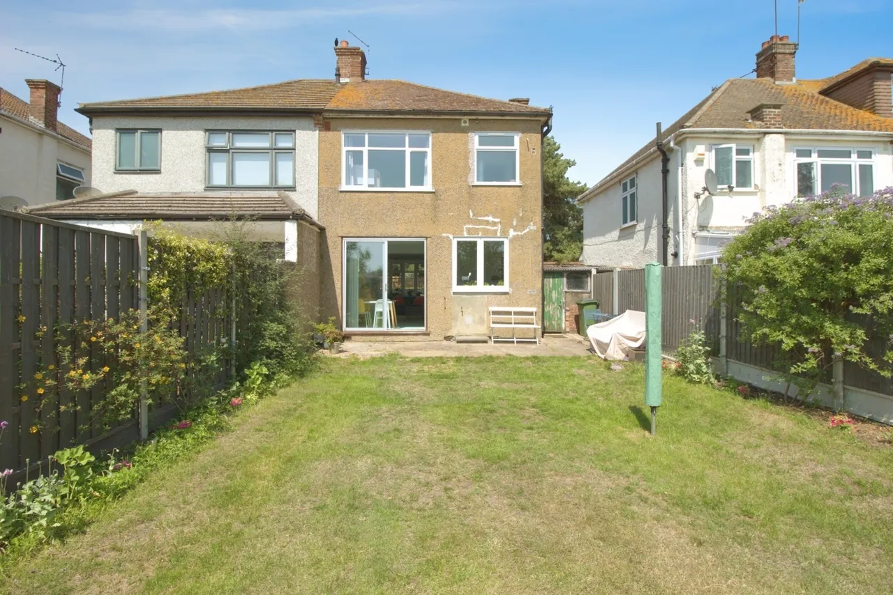 Camdale Road, London, SE18, photo 18