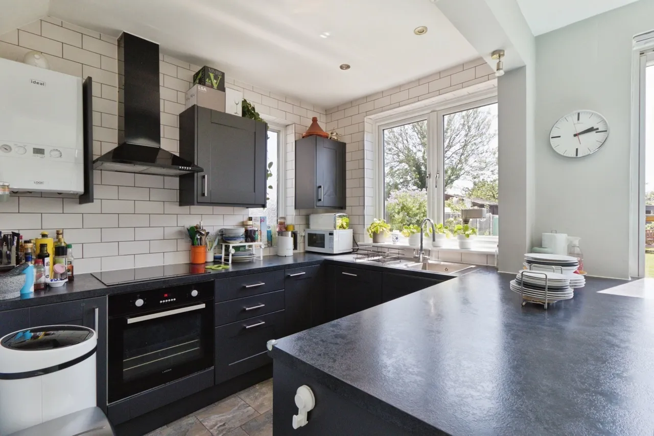 Camdale Road, London, SE18, photo 10