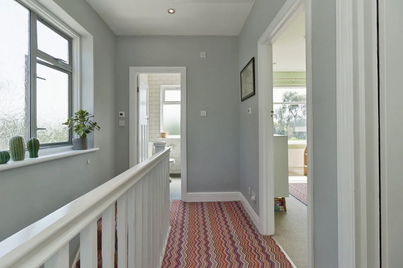 Camdale Road, London, SE18, photo 13