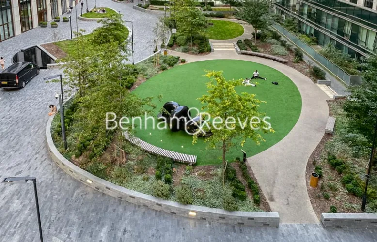 Isle of Dogs, Canary Wharf, E14, photo 6