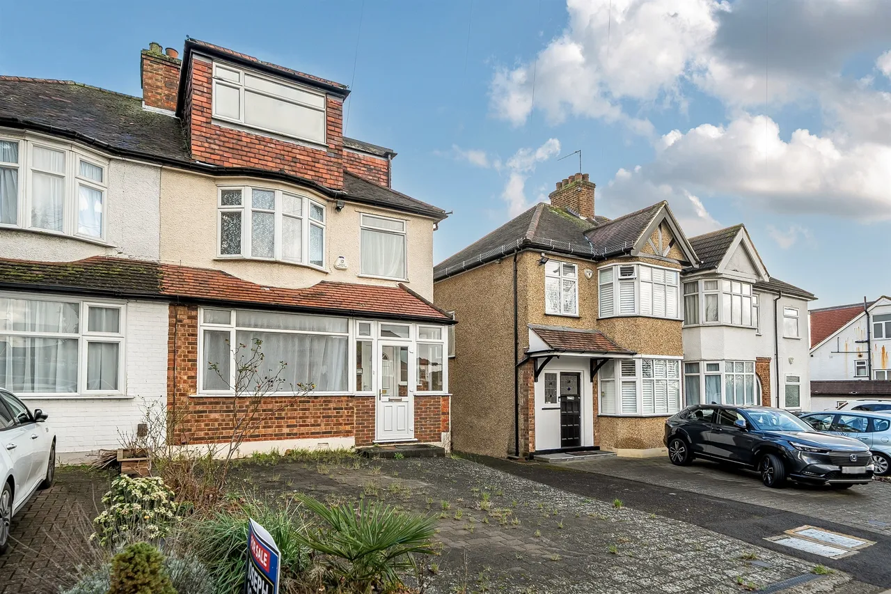 Stoneyfields Lane, Edgware, HA8, photo 6