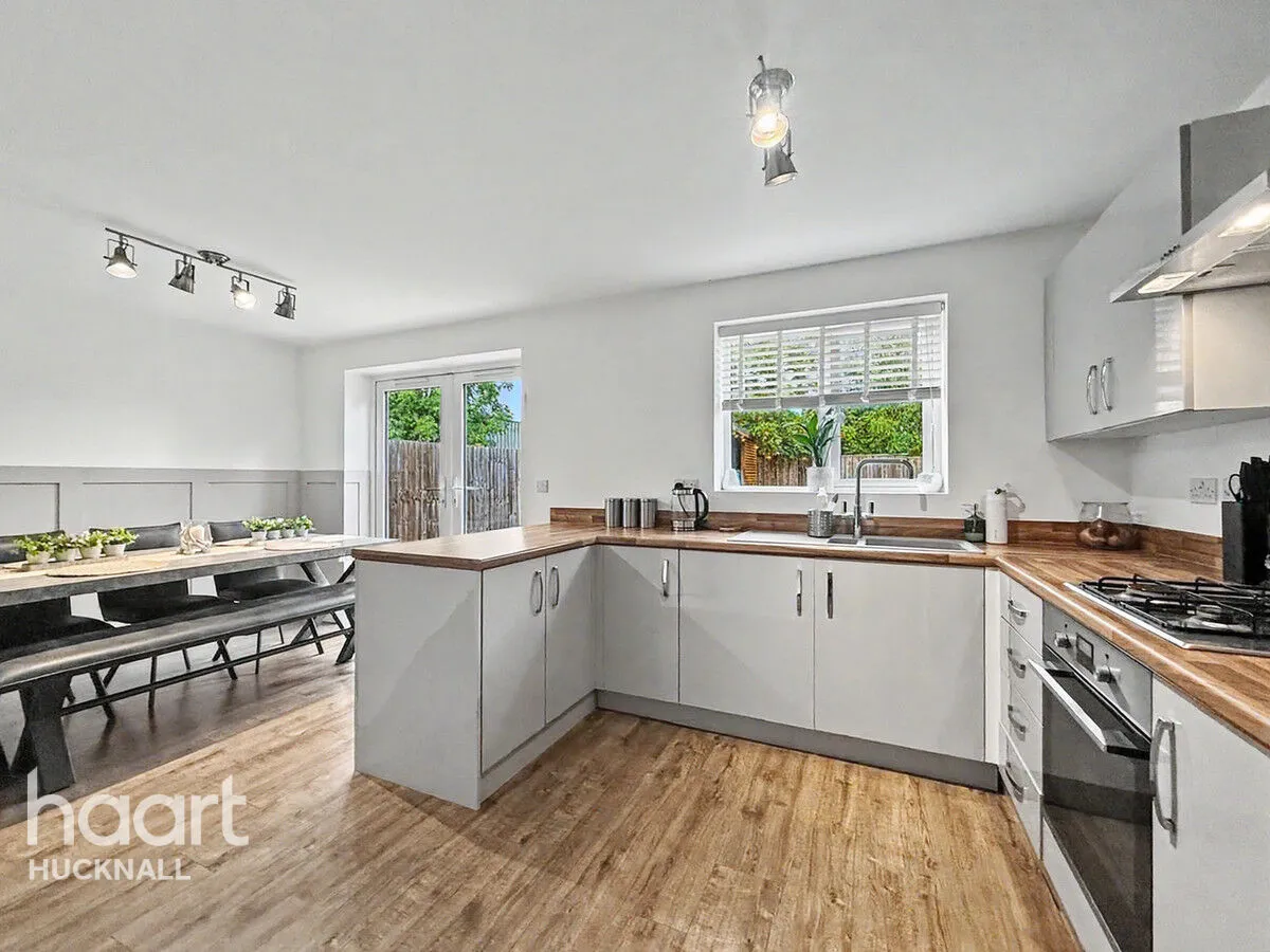 Turner Grove, Nottingham, NG15, photo 5