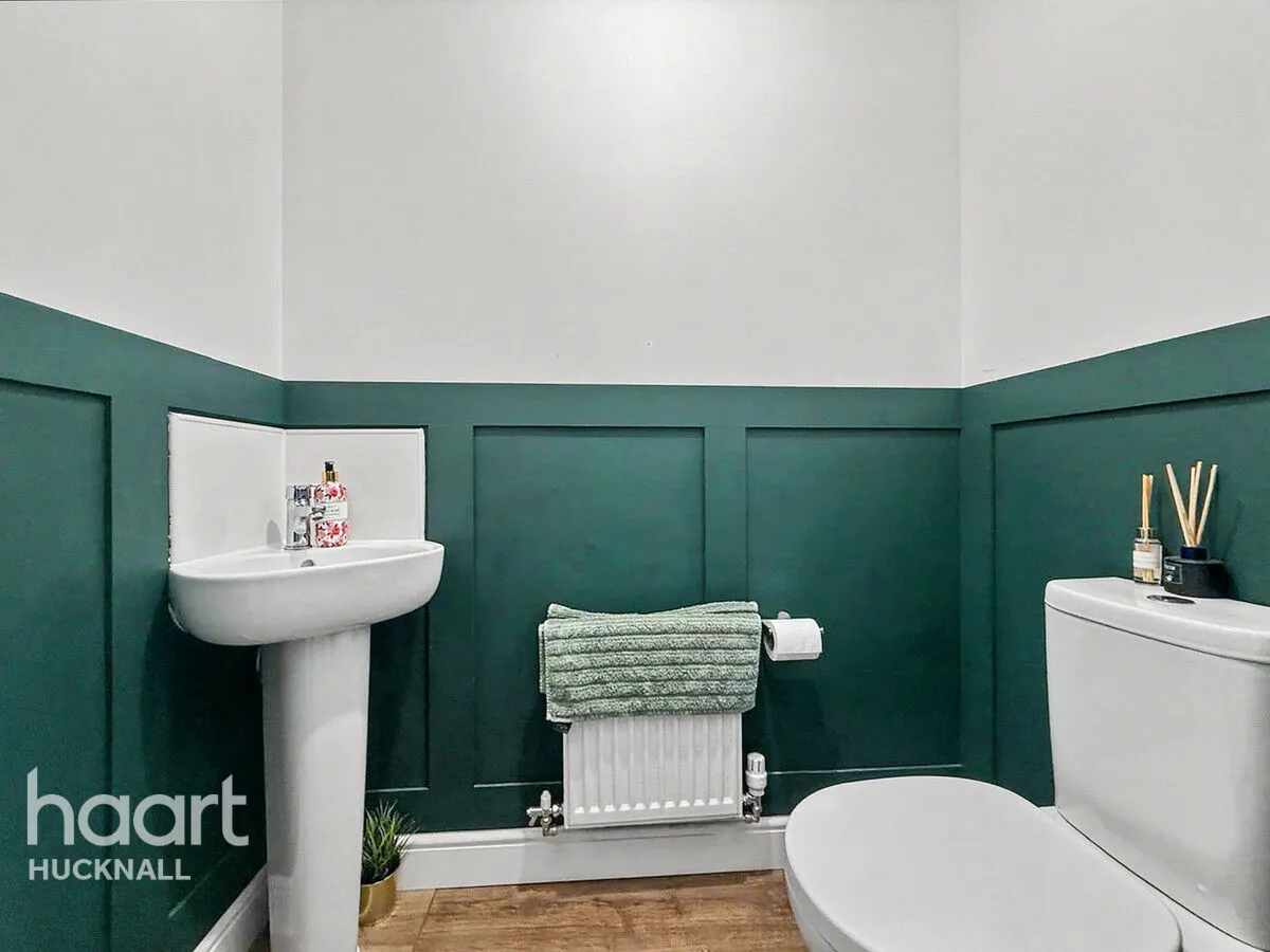 Turner Grove, Nottingham, NG15, photo 9