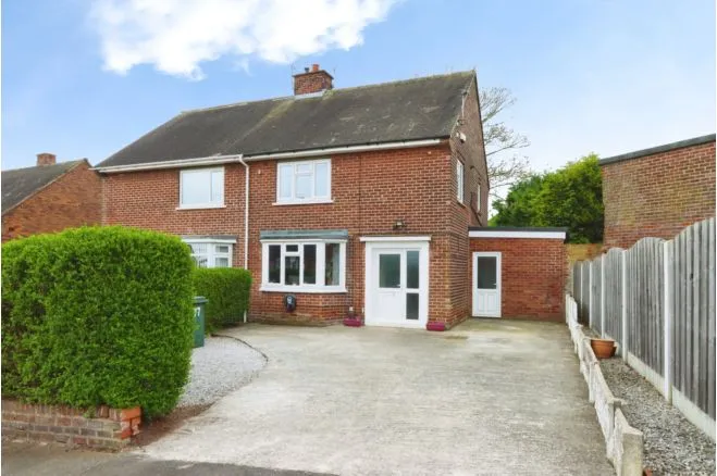 3 bed house for sale — Brunswick Road, Rotherham
