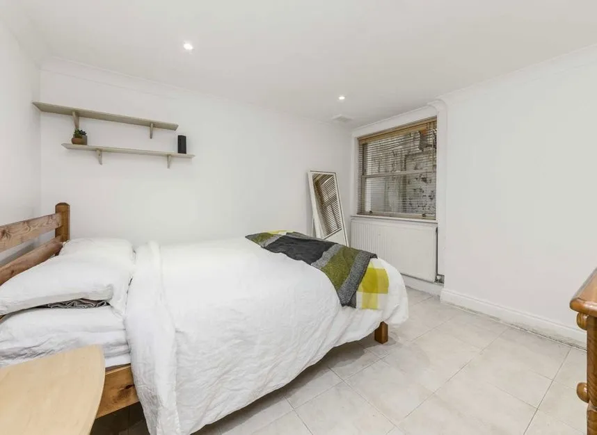 St. Luke's Avenue, Clapham, SW4, photo 5