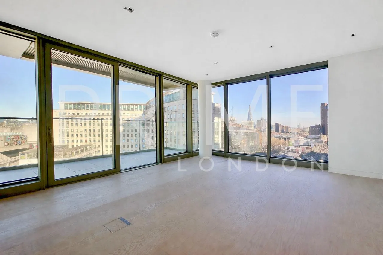 1 bed flat for sale, Southbank Place, London, SE1