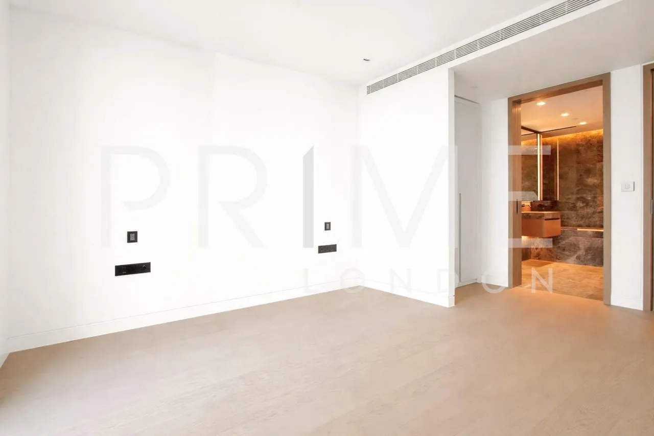 Southbank Place, London, SE1, photo 5