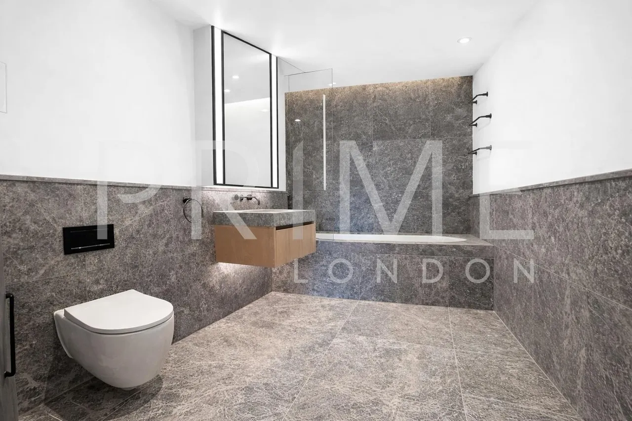 Southbank Place, London, SE1, photo 4