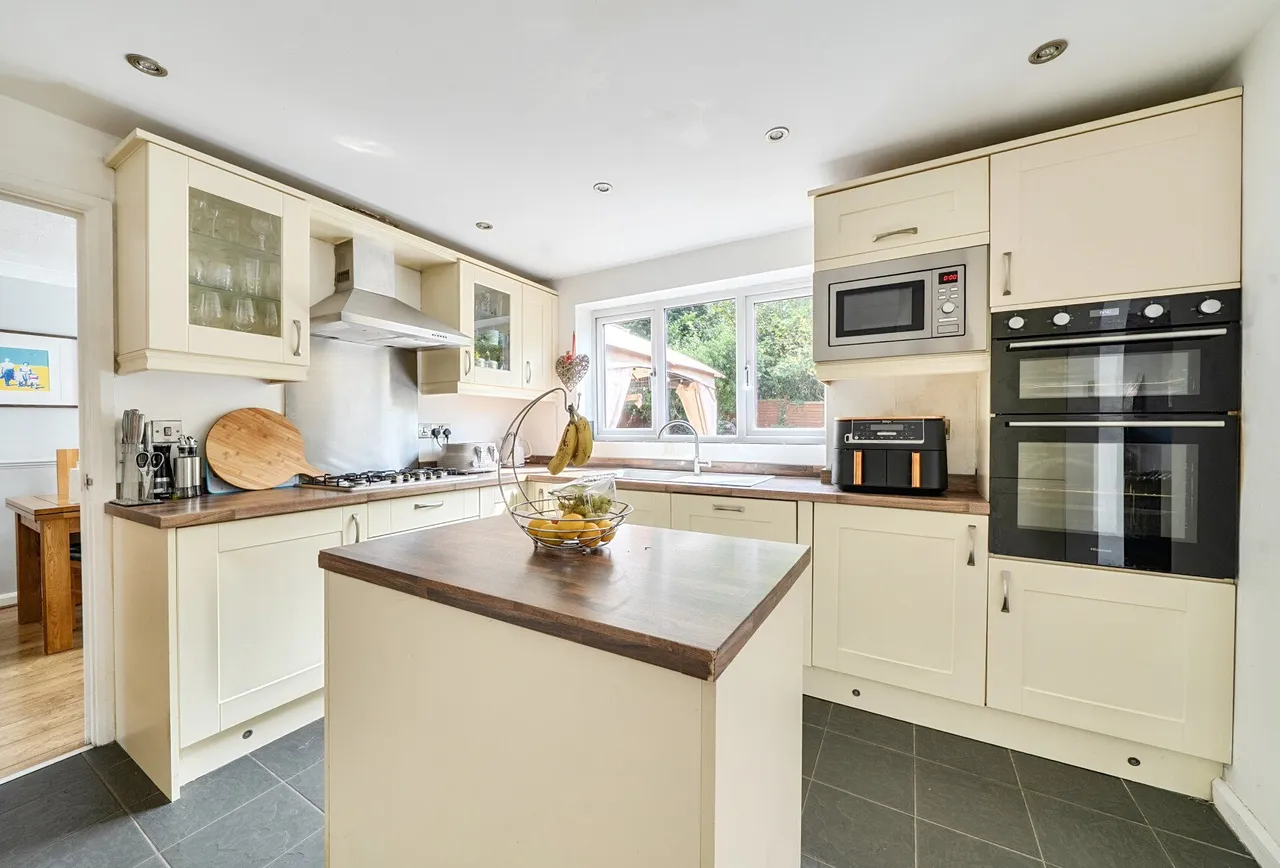 The Worthys, Gloucestershire, Bradley Stoke, BS32 8DH, photo 5