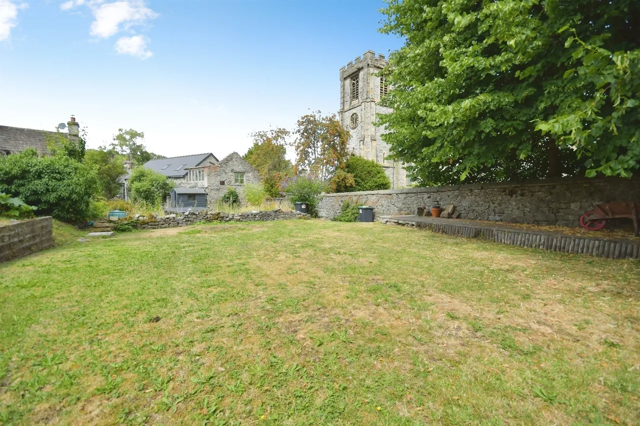 Church Street, Bradwell, S33, photo 13