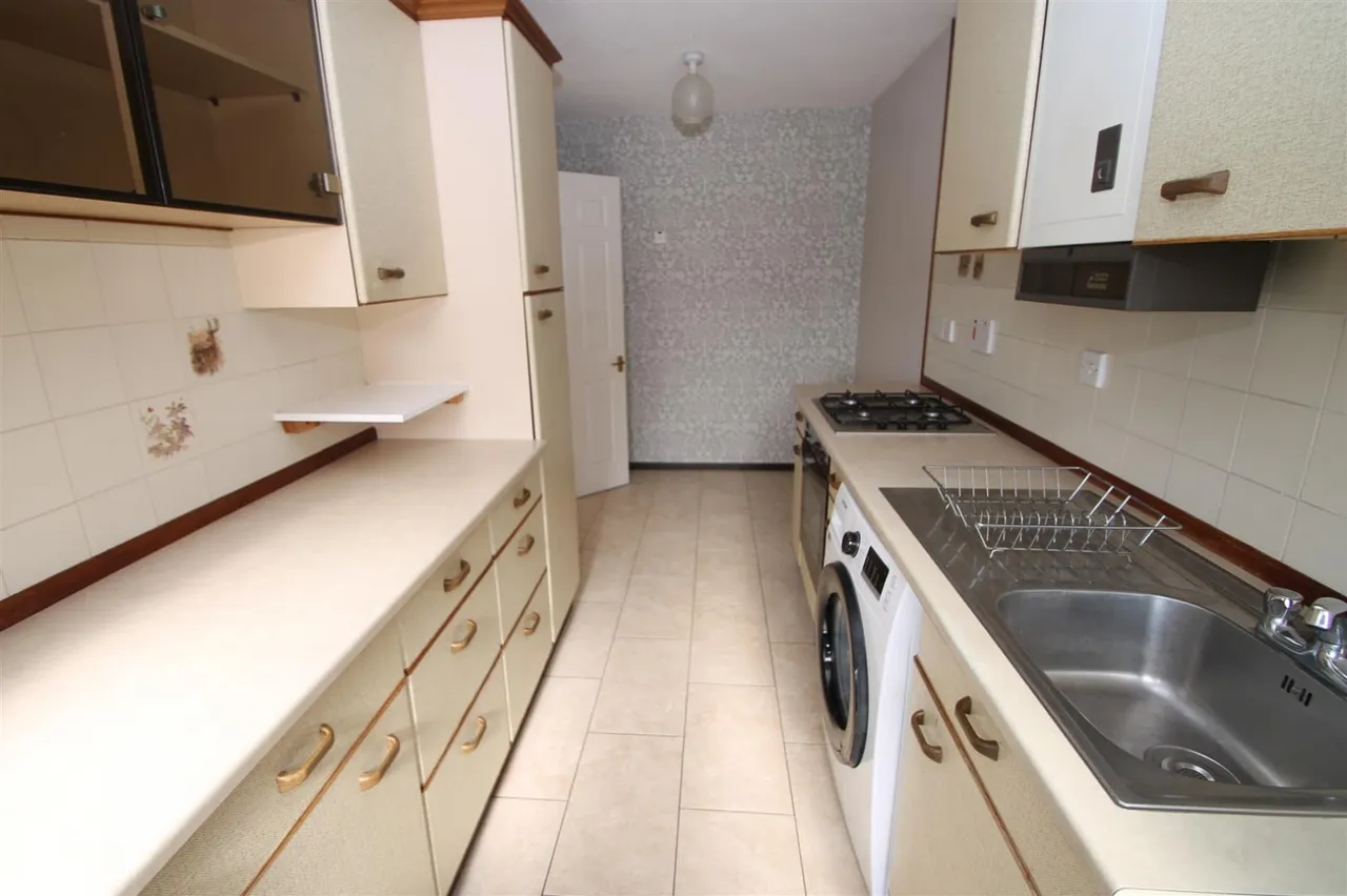 Fairfield Road, Halesowen, photo 12