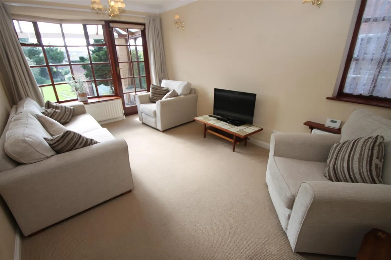 Fairfield Road, Halesowen, photo 4