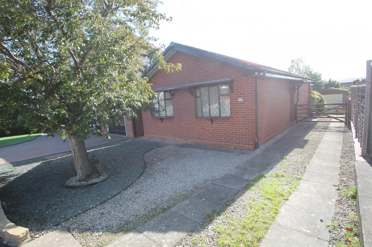 2 bed property for sale — Fairfield Road, Halesowen