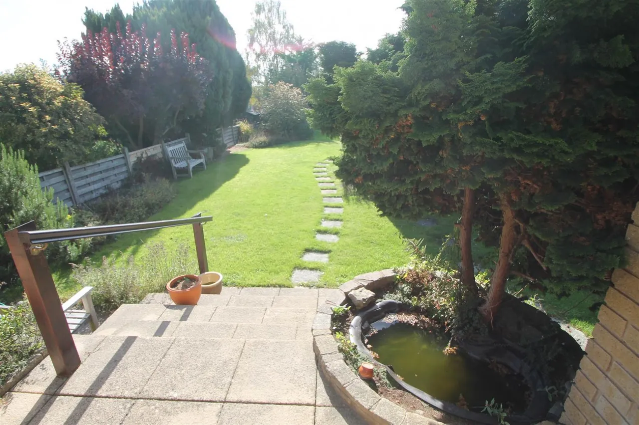 Fairfield Road, Halesowen, photo 18