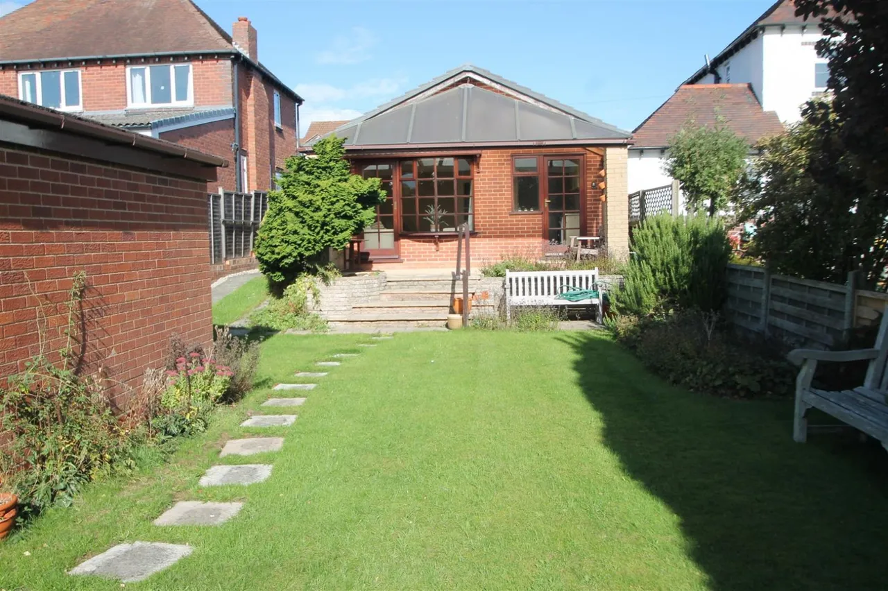 Fairfield Road, Halesowen, photo 19