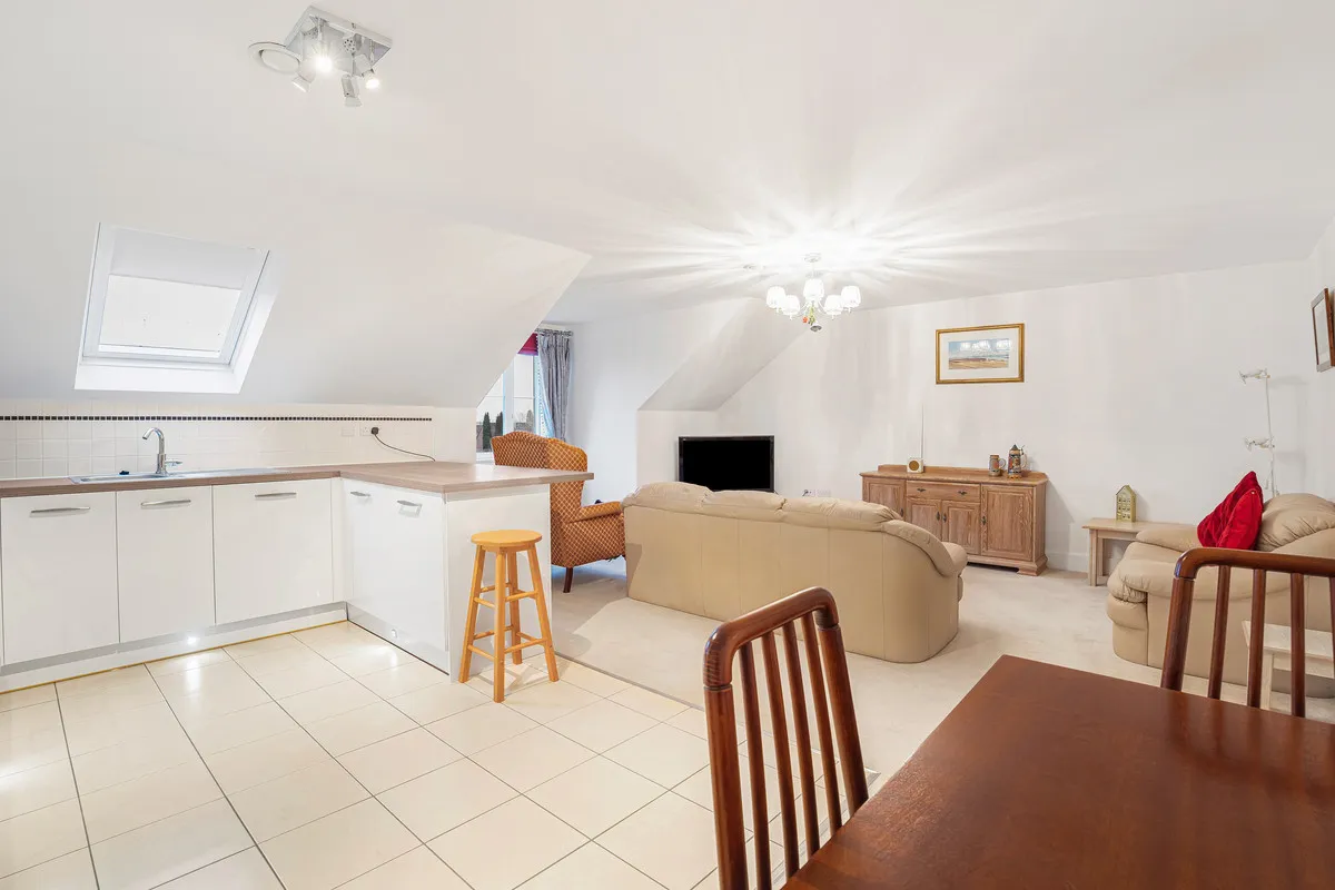 Heron Place, Kidlington, photo 2
