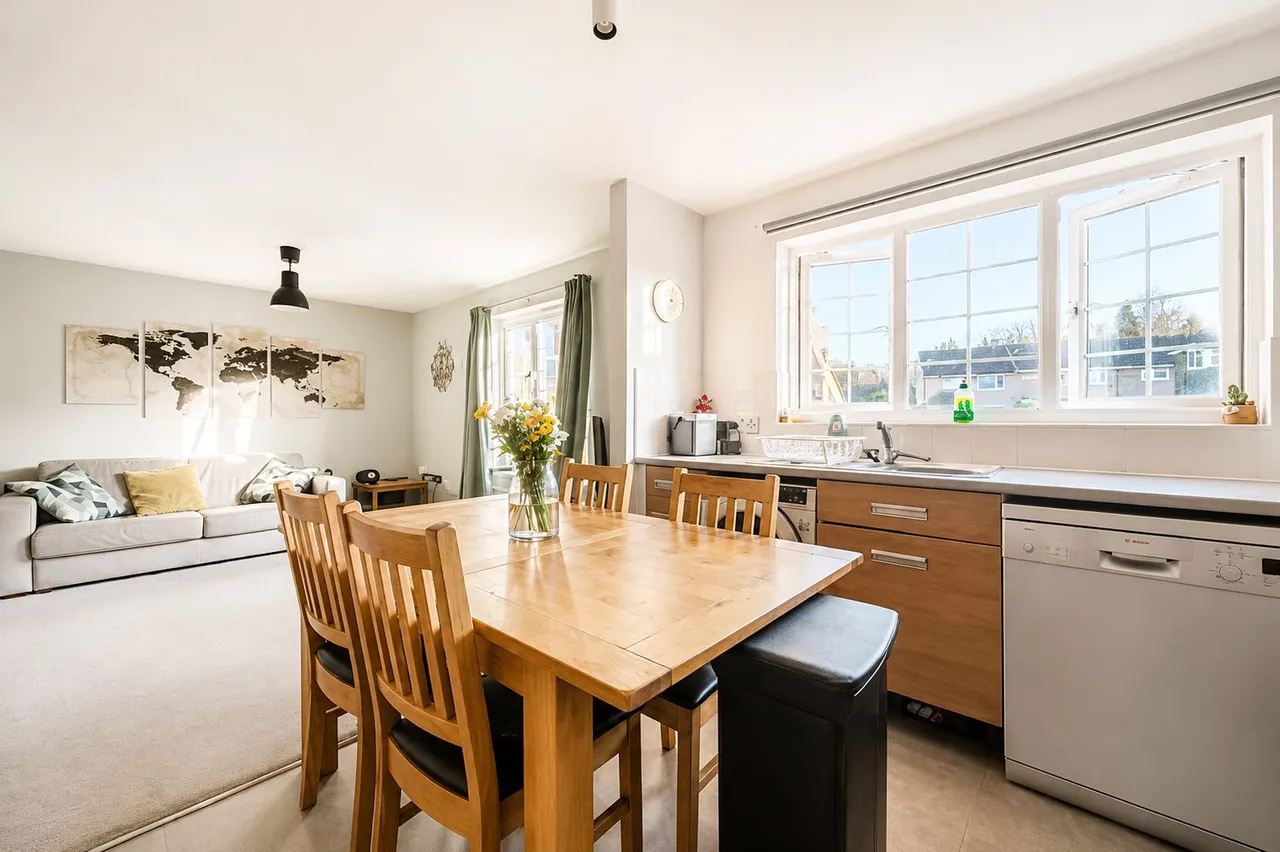 Dorlcote Way, Witley, GU8, photo 5
