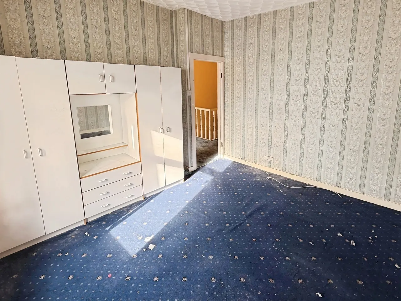 Commercial Street, Caerphilly, CF83, photo 8