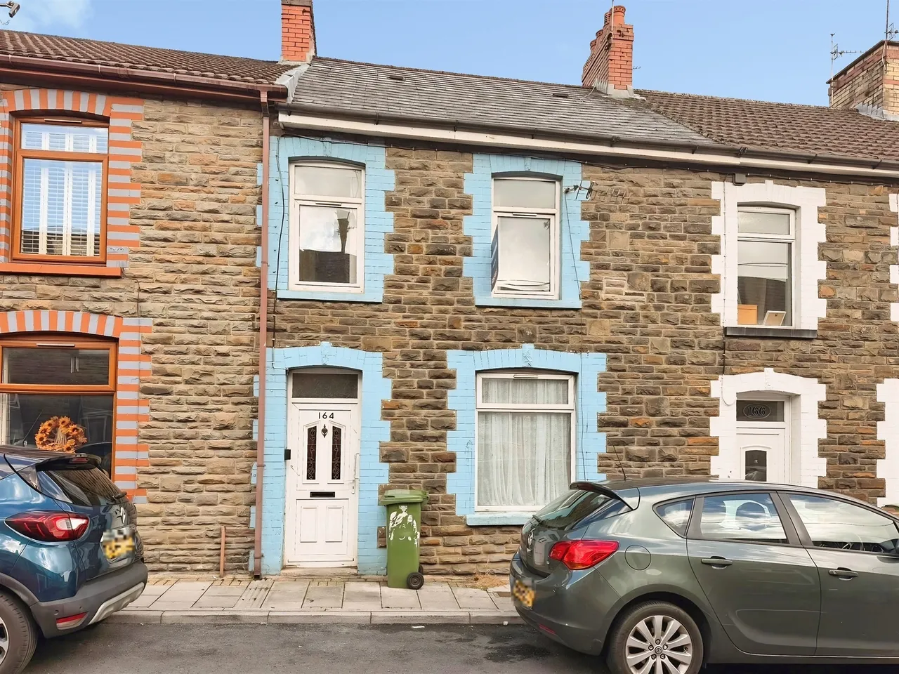 3 bed house for sale, Commercial Street, Caerphilly, CF83