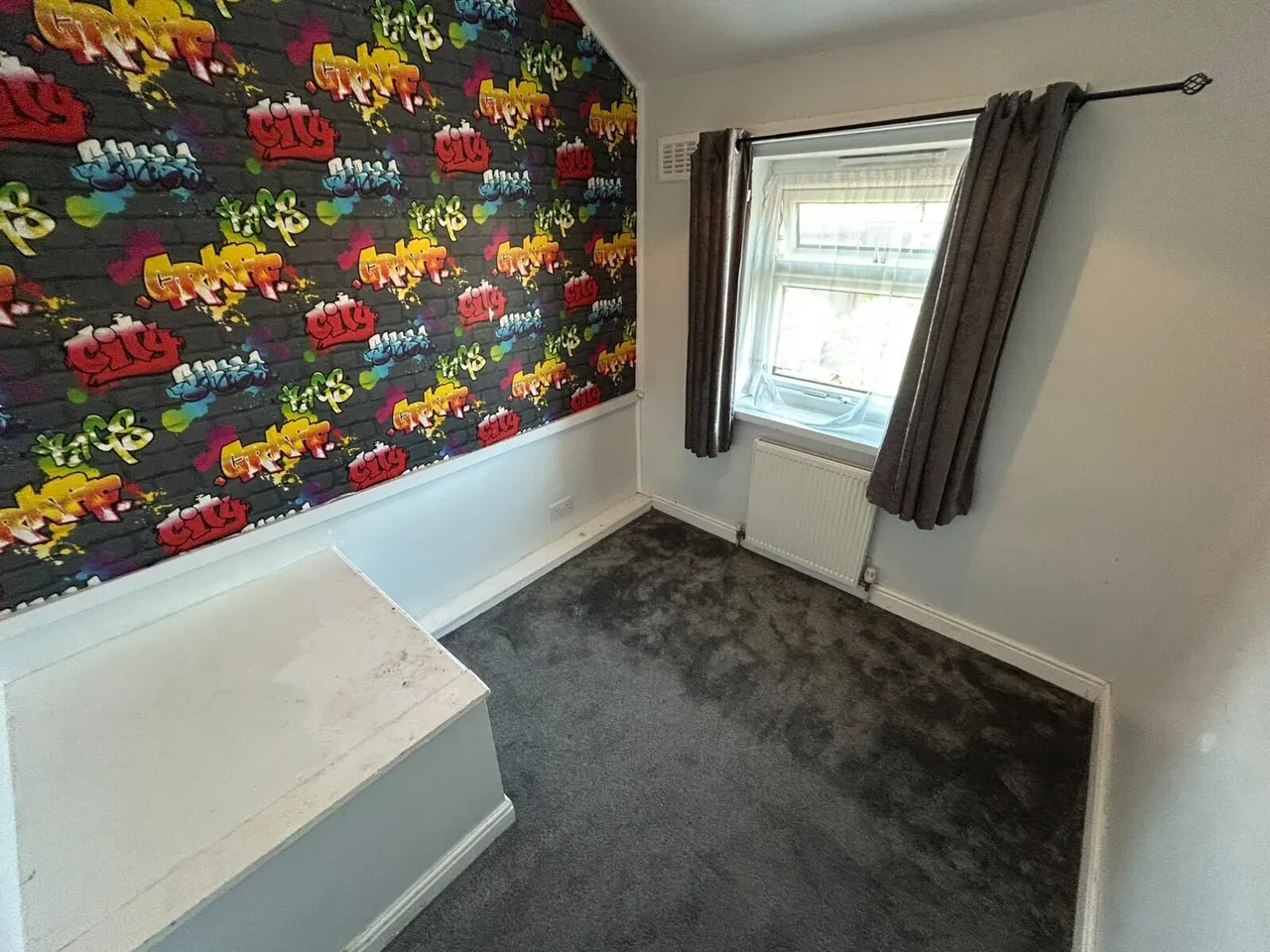 Douglas Road, Oldbury, B68, photo 8